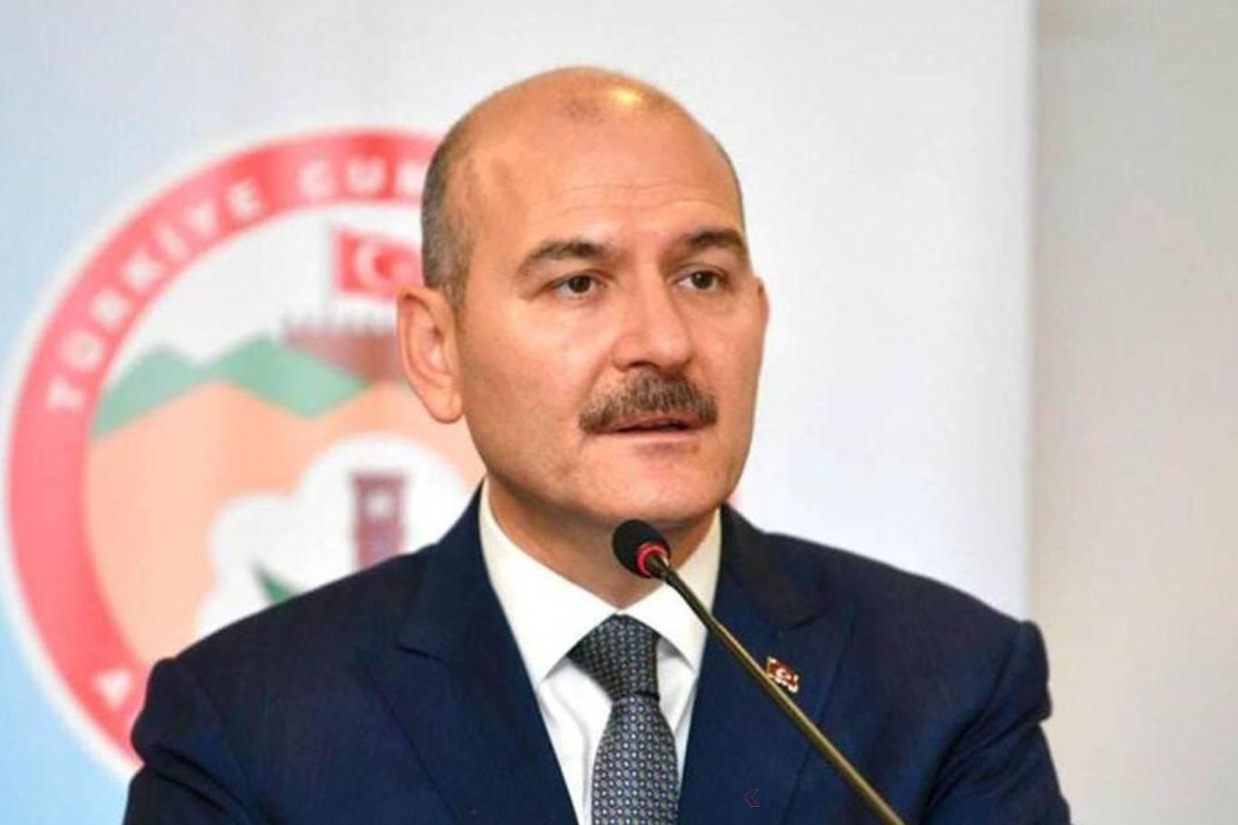 Bakan Soylu: "Yarın salgınla ilgili en yoğun denetimi gerçekleştireceğiz" Bakan Soylu: "Yarın salgınla ilgili en yoğun denetimi gerçekleştireceğiz"